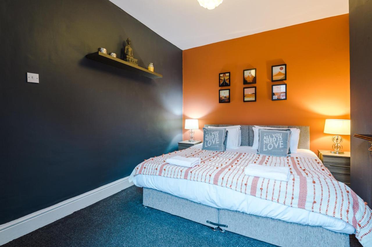 Spacious Modern Chester Home - Great Location מראה חיצוני תמונה