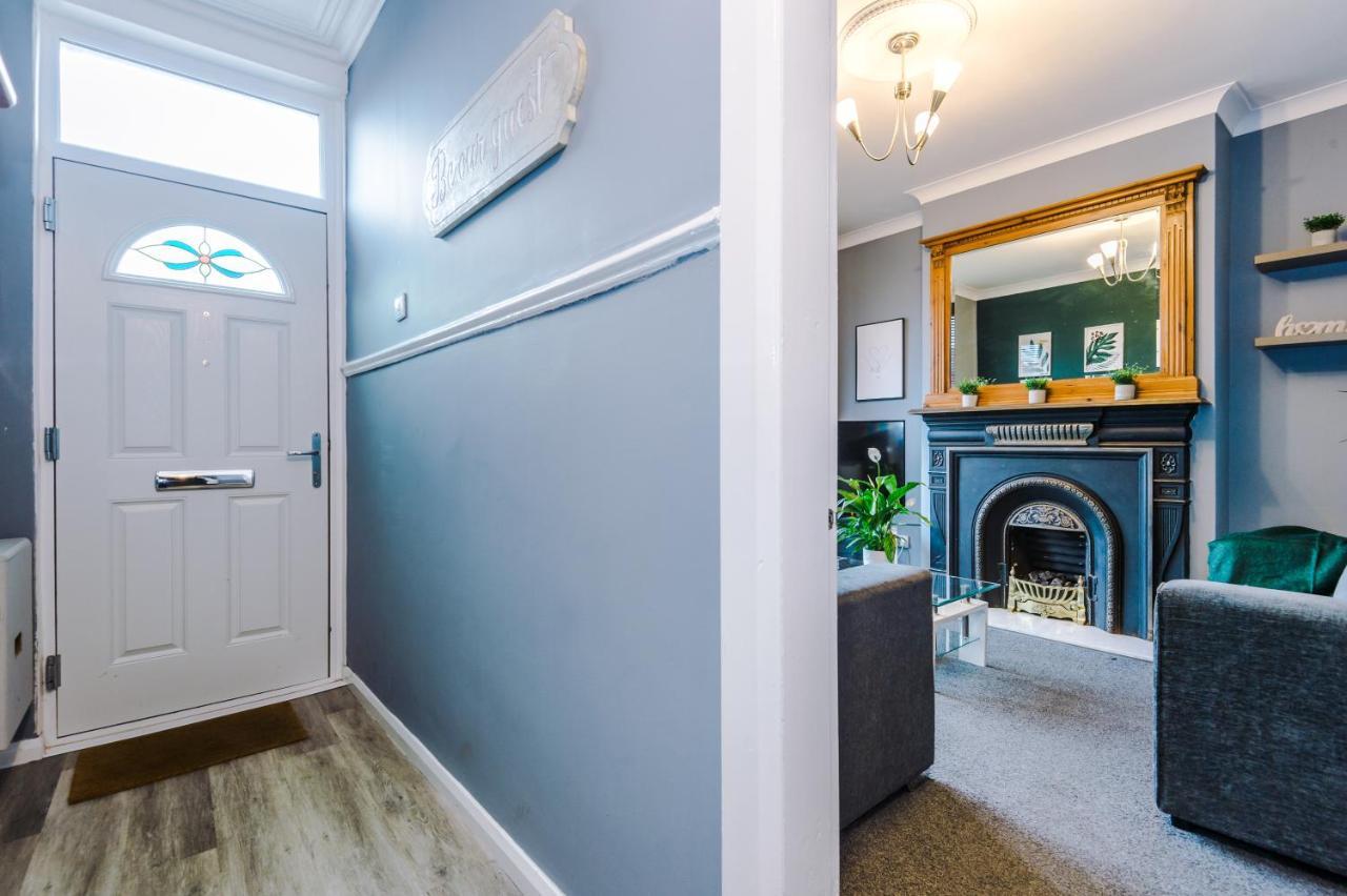 Spacious Modern Chester Home - Great Location מראה חיצוני תמונה