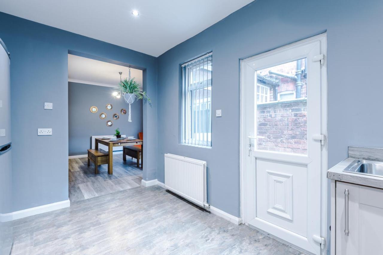 Spacious Modern Chester Home - Great Location מראה חיצוני תמונה